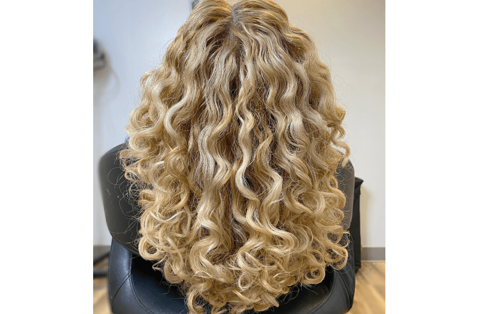 Curly Hair Specialist